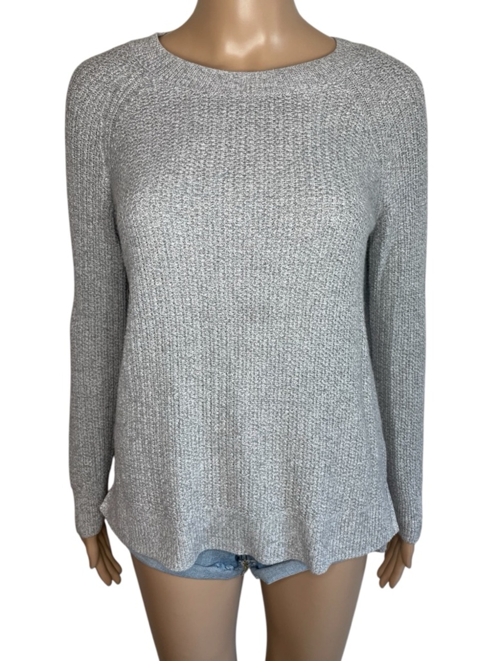 Old Navy Cozy Solid Light Gray Knit Long Sleeve Crewneck Pullover Sweater